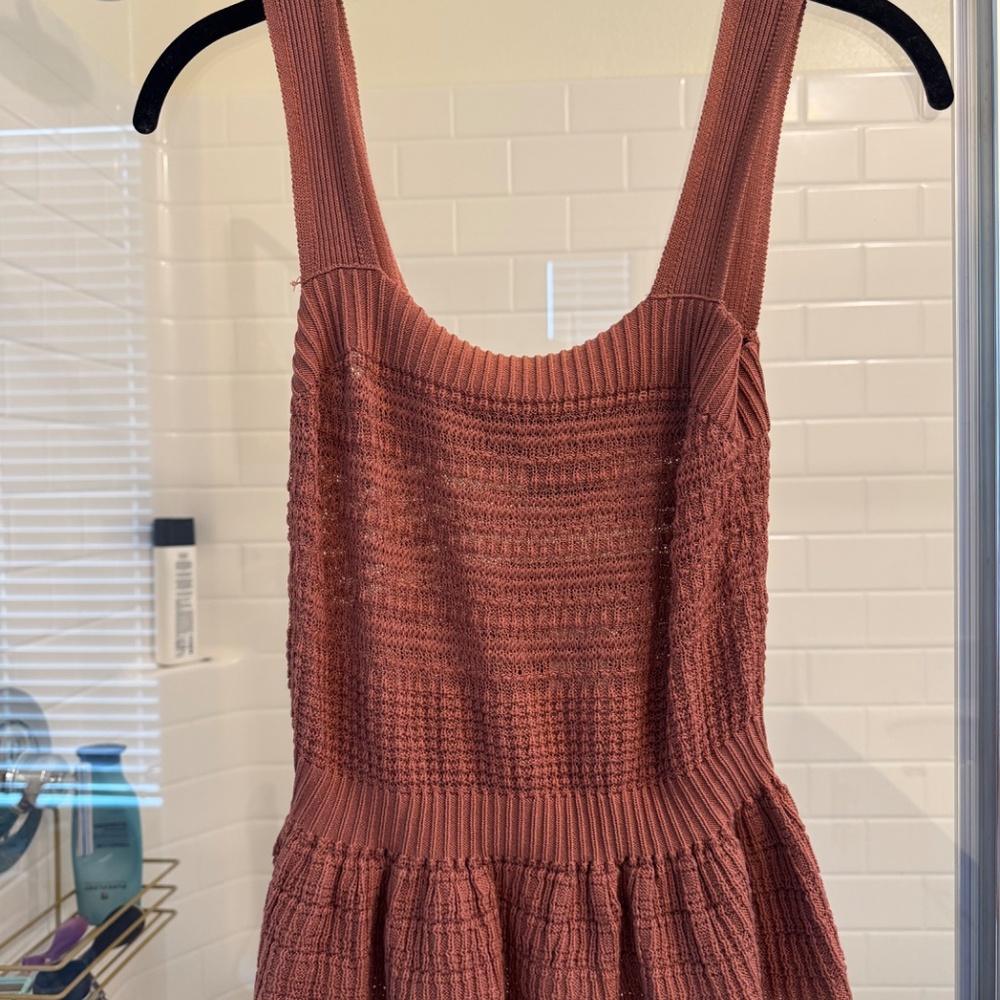 Express Top - Picture 3 of 3